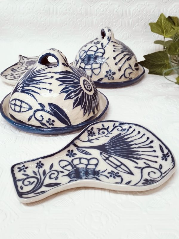 Floral Blue Whimsy Spoon Rest - Image 5