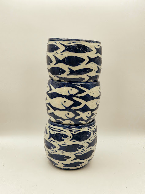 Happy Fish Sgraffito Cup - Image 3